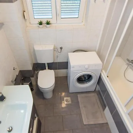 ヴィラ Ana ザダル